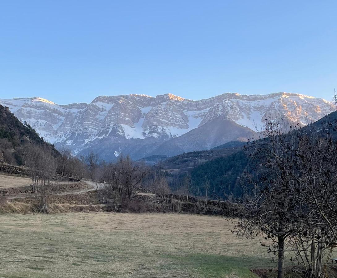 Apartament Cal Marinall Arsèguel Esterno foto